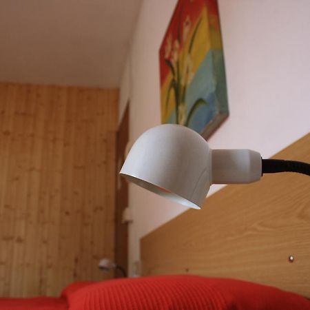 Albergo Della Posta Клузоне Экстерьер фото